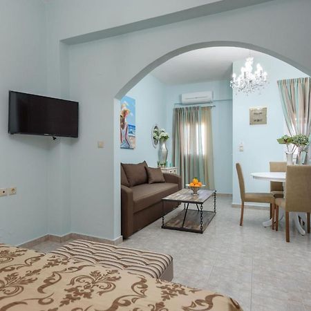 Spyros Apartments With Pool カラマキ エクステリア 写真