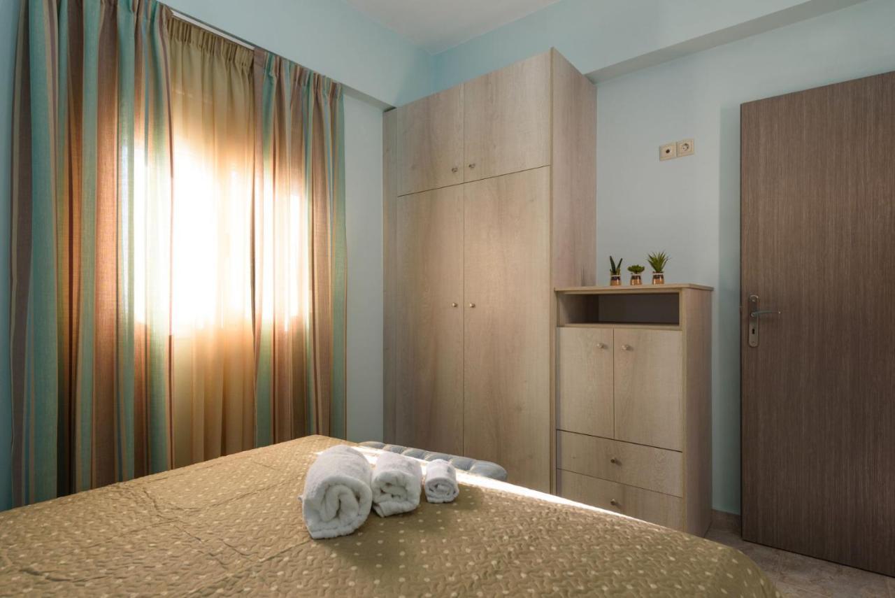Spyros Apartments With Pool カラマキ エクステリア 写真