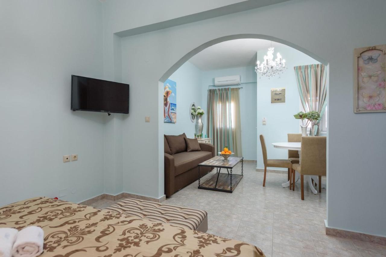 Spyros Apartments With Pool カラマキ エクステリア 写真