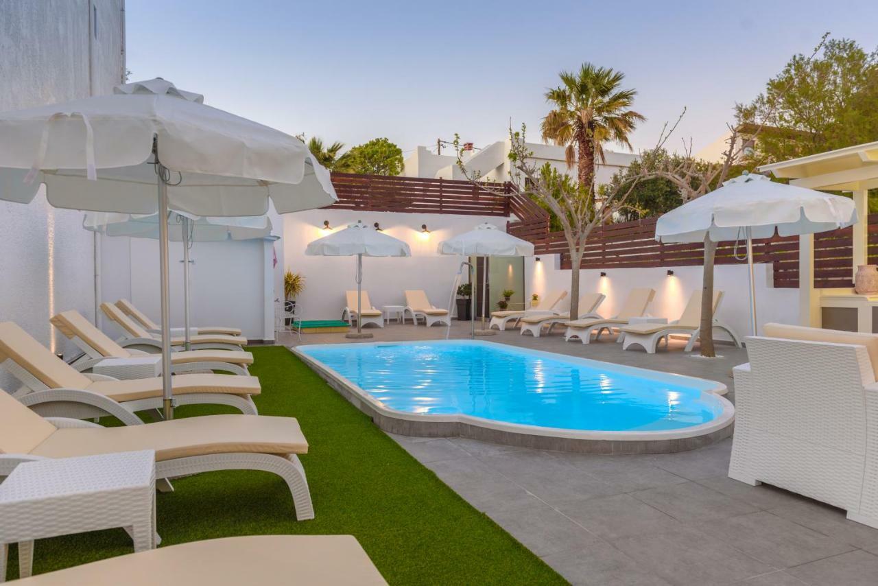 Spyros Apartments With Pool カラマキ エクステリア 写真